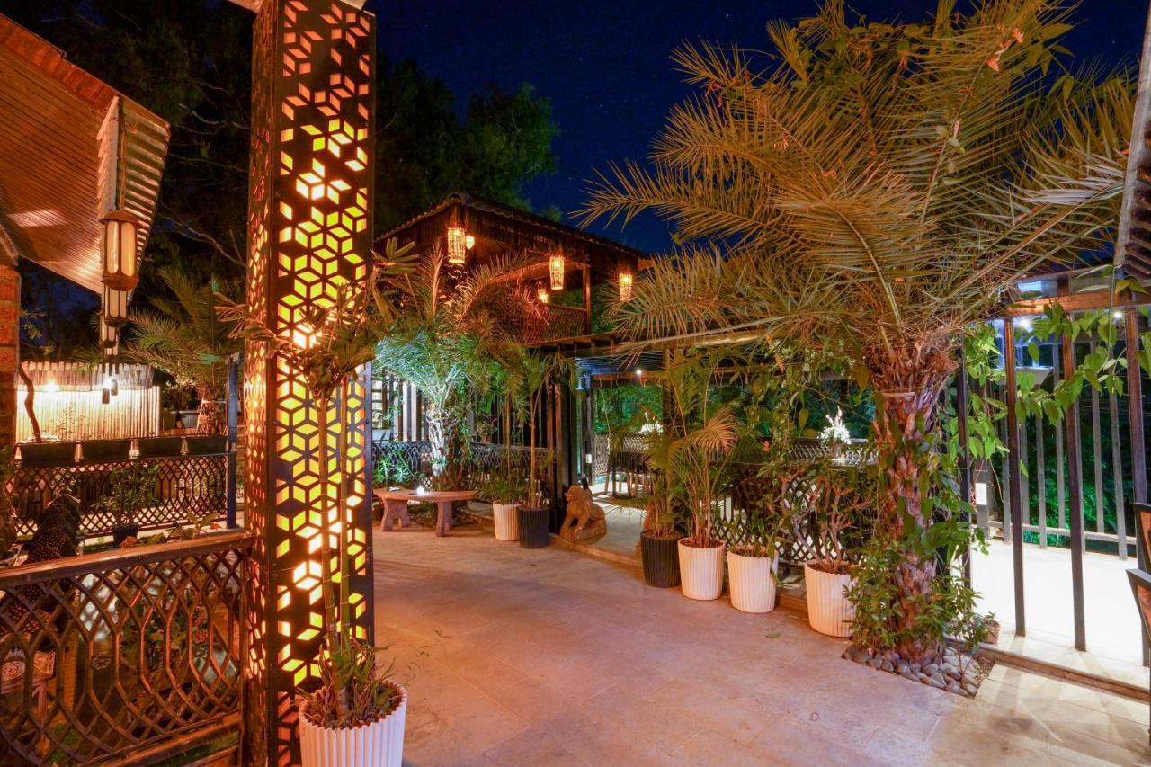 Azalea Villa Panchgani Buitenkant foto